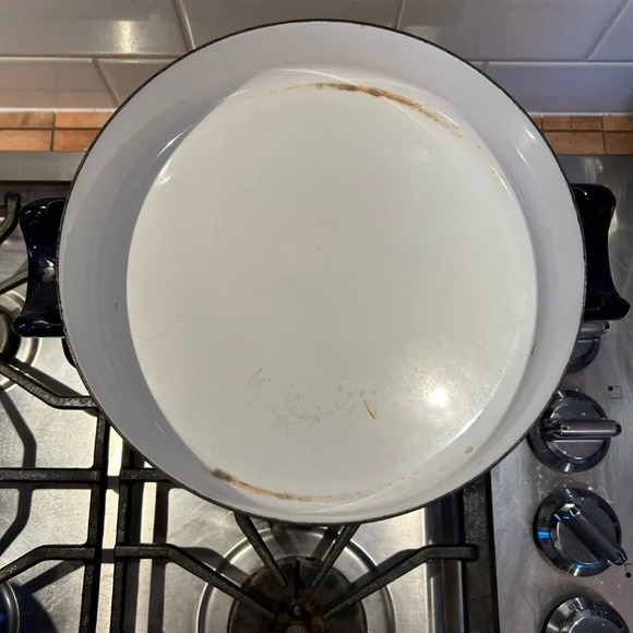 Vintage MCM Jepcor Dutch Oven  Enamelware Pot - Picture 7 of 17